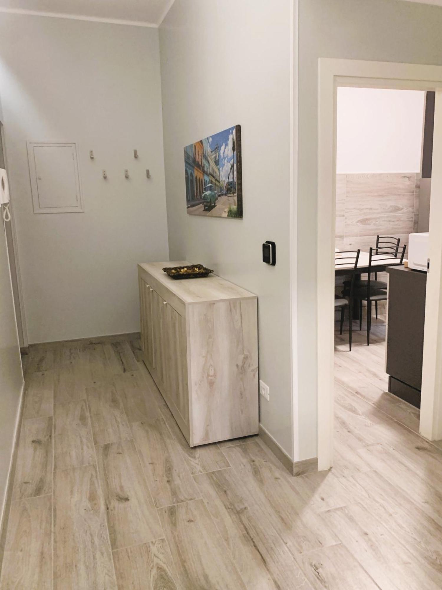 Station House Apartment Lido di Ostia Bagian luar foto